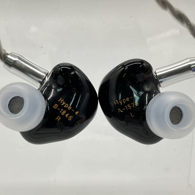 【中古】Hype 4 Black【日本橋】