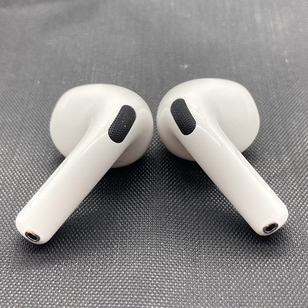 【中古】AirPods 4 MXP63J/A【名古屋】