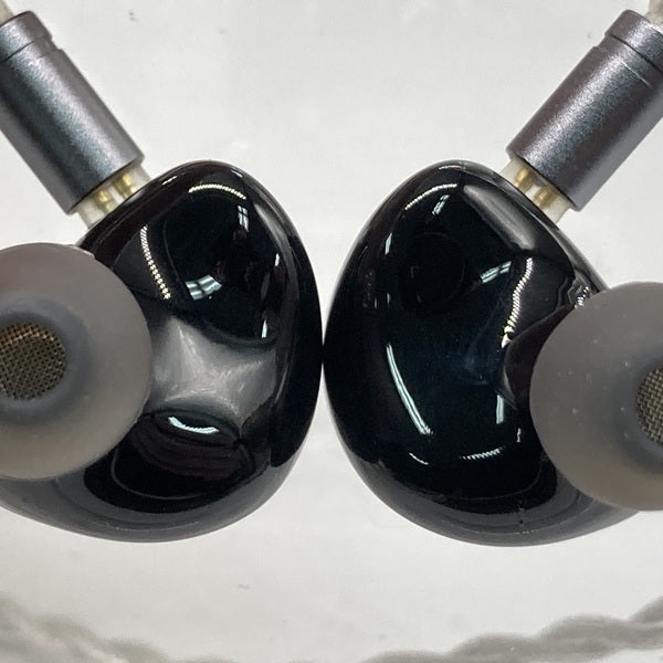 【中古】Butterfly 61T【秋葉原】