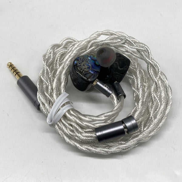 【中古】Butterfly 61T【秋葉原】