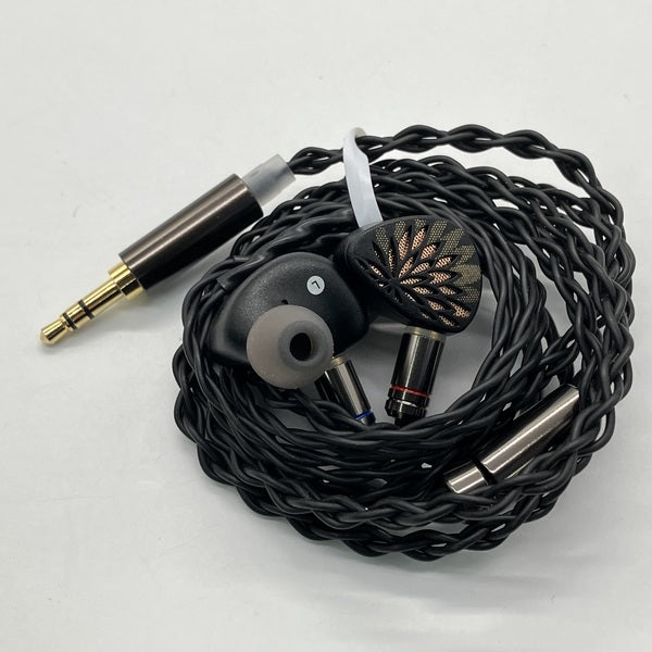 【中古】Yu Xuan Ji (魚玄機) 3.5mm シングルエンド【秋葉原】
