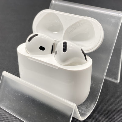 【中古】AirPods 4 MXP93J/A（アクティブノイズキャンセリング搭載）【秋葉原】