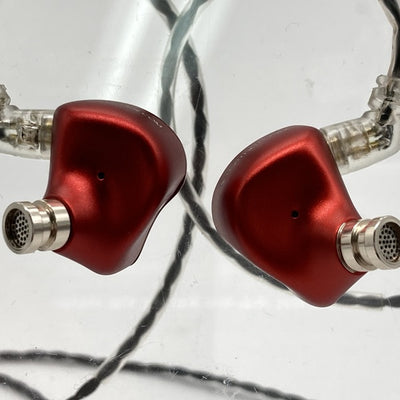 【中古】QUEEN レッド【秋葉原】