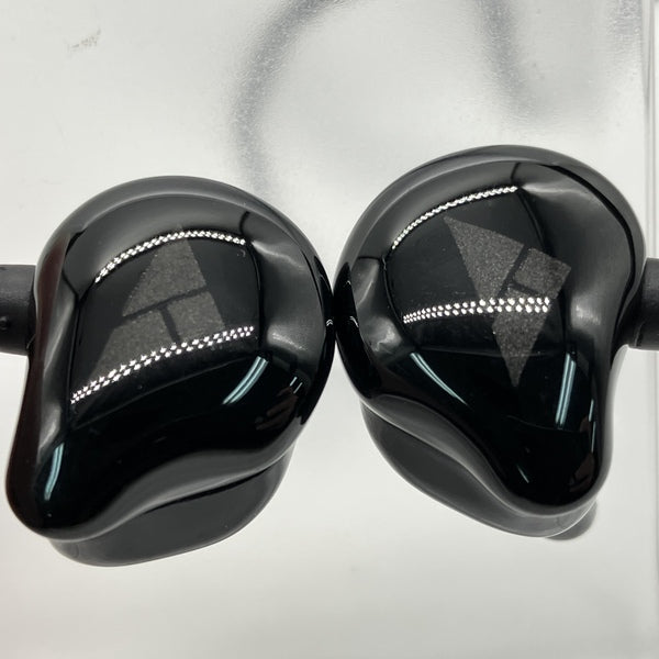 【中古】IT03【秋葉原】