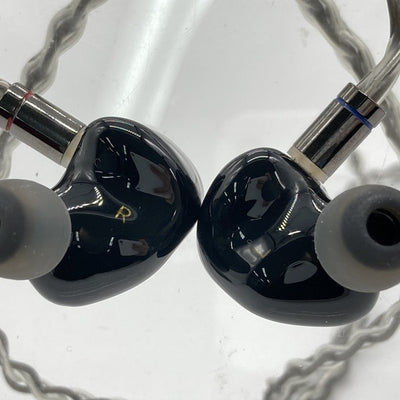 【中古】PERFORMER 5【秋葉原】