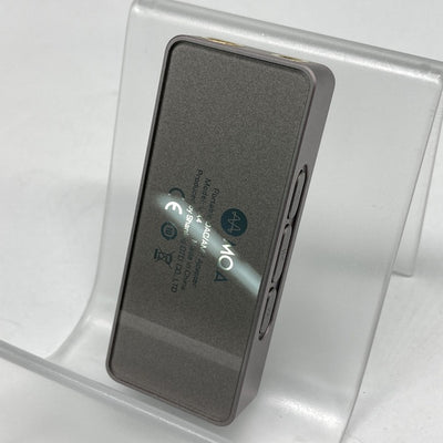 【中古】UA4 チタニウム【秋葉原】