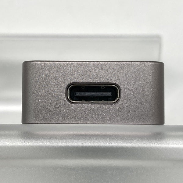 【中古】UA4 チタニウム【秋葉原】