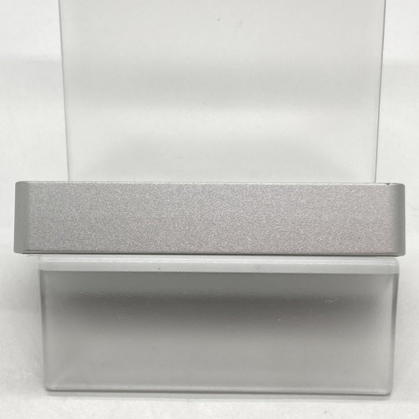 【中古】UA4 シルバー【日本橋】