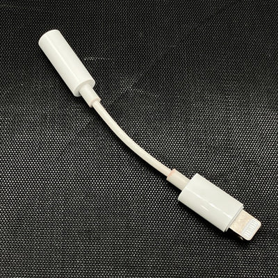 【中古】Lightning - 3.5 mmヘッドフォンジャックアダプタ【名古屋】