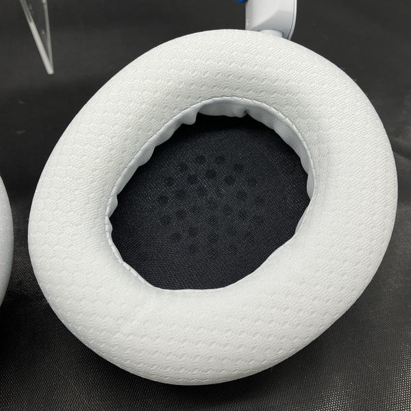 SteelSeries 【中古】Arctis Nova 7P Wireless White 【61561J