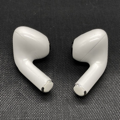 【中古】AirPods Pro (第2世代) MQD83J/A【日本橋】