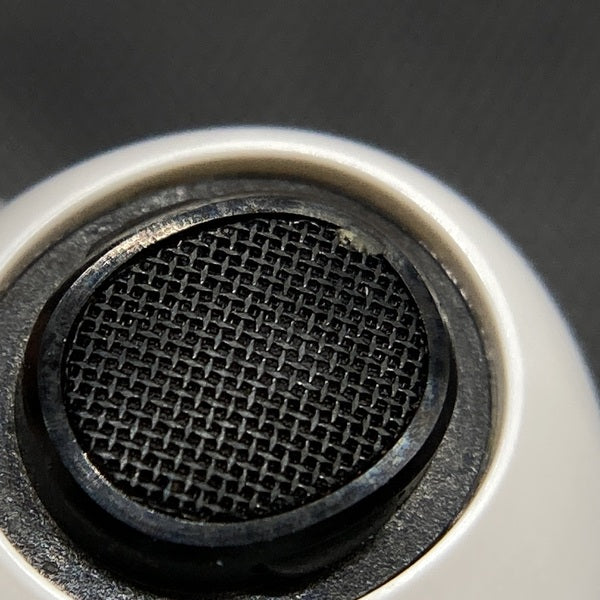 【中古】AirPods Pro (第2世代) MQD83J/A【日本橋】