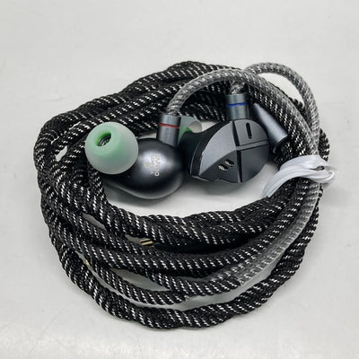 【中古】Leaf D01【名古屋】