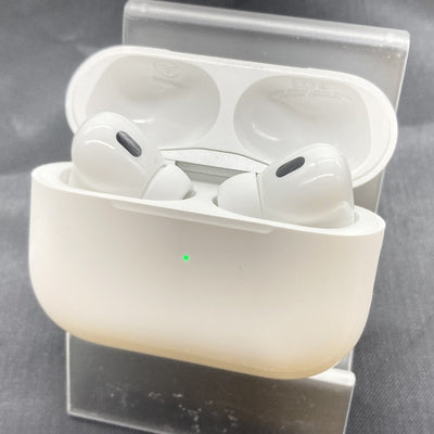【中古】MagSafe充電ケース(USB-C)付きAirPods Pro(第2世代) MTJV3JA【日本橋】