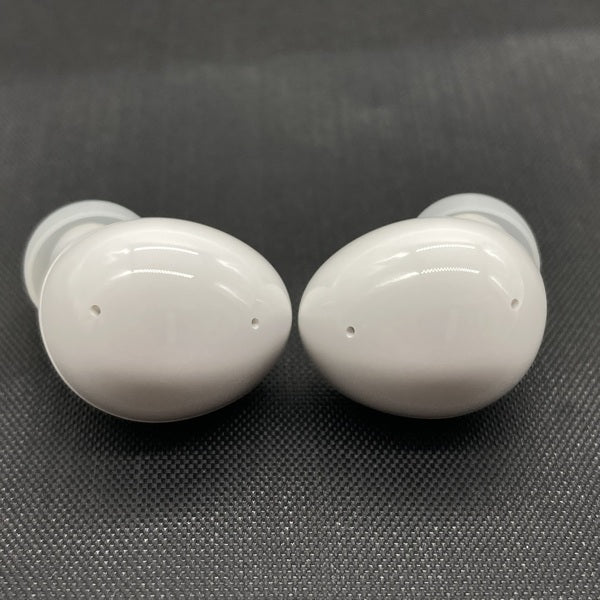 【中古】Galaxy Buds2 White 【SM-R177NZWAXJP】【秋葉原】