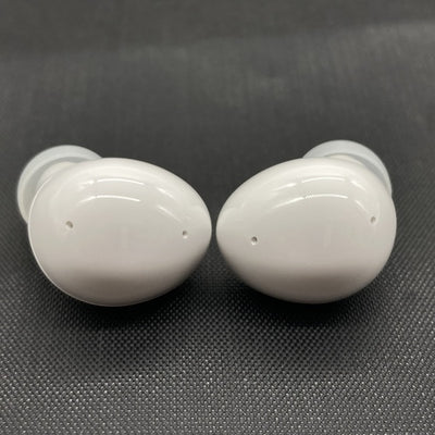 【中古】Galaxy Buds2 White 【SM-R177NZWAXJP】【秋葉原】