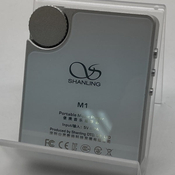 【中古】M1 ホワイト【秋葉原】