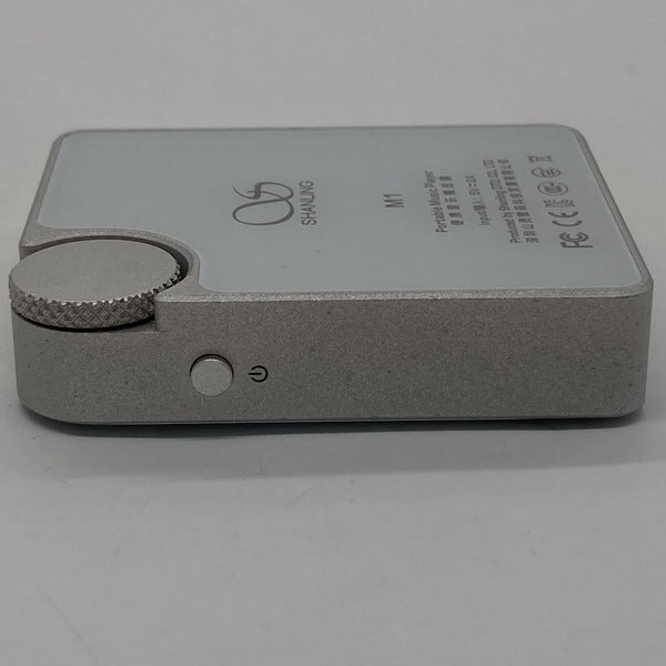 【中古】M1 ホワイト【秋葉原】