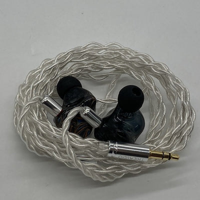 【中古】Legacy 4【秋葉原】