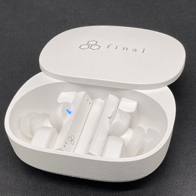 【中古】ZE8000 ホワイト 【FI-ZE8DPLTW-WHITE】【秋葉原】