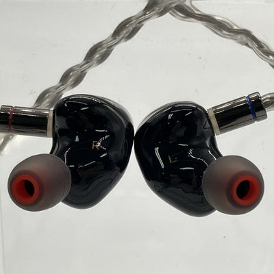 【中古】PERFORMER 5【日本橋】
