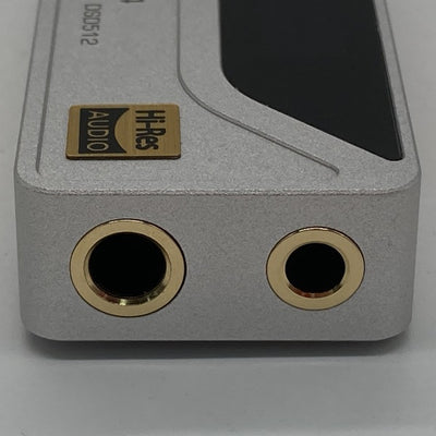 【中古】UA4 シルバー【秋葉原】