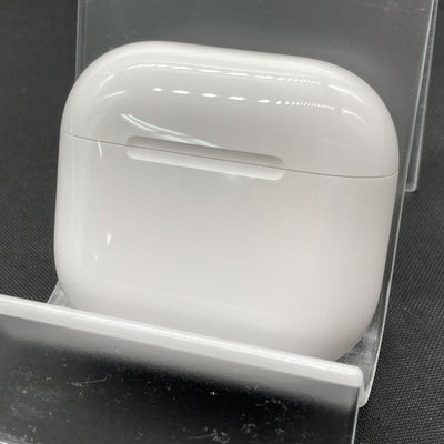 【中古】AirPods 4 MXP93J/A（アクティブノイズキャンセリング搭載）【日本橋】
