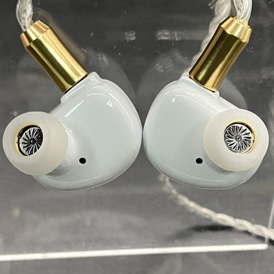 【中古】Gimlet ホワイト【秋葉原】