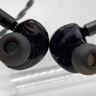 【中古】bleqk Lowmaster【日本橋】