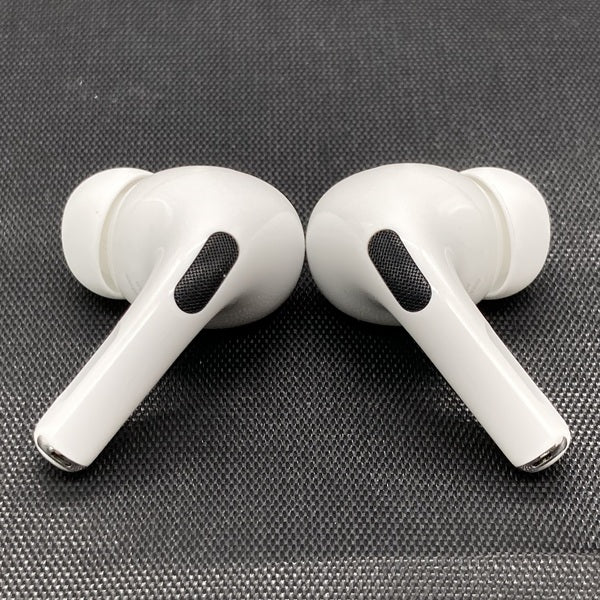 AirPods Pro 第2世代　USB-C 箱付き 中古 Apple 【中古】MagSafe充電ケース(USB-C)付きAirPods Pro(第2