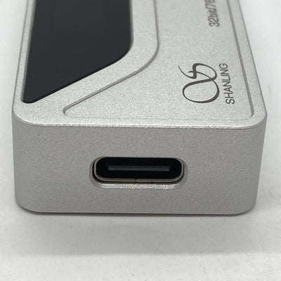 【中古】UA4 シルバー【秋葉原】