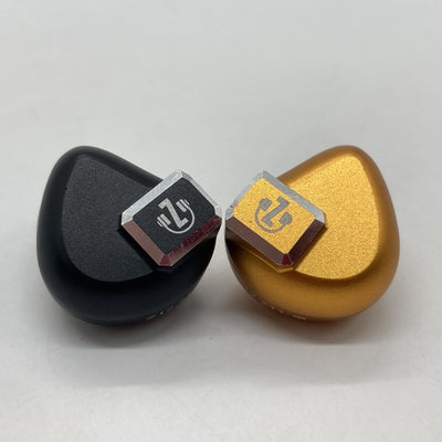 【中古】Z12(ケーブル欠品)【仙台】
