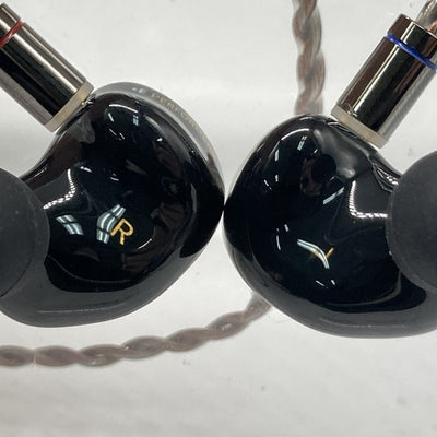 【中古】PERFORMER 8(4.4ｍｍモデル)【秋葉原】