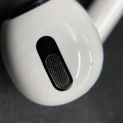 【中古】AirPods Pro （L側）【秋葉原】