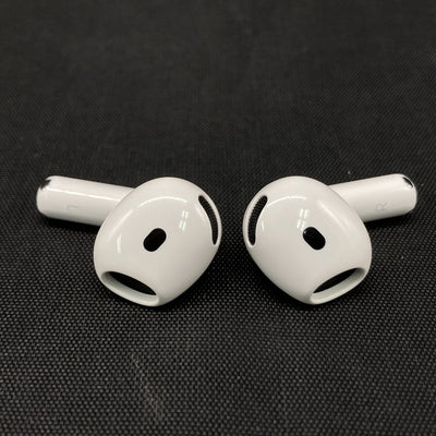 【中古】AirPods 4 MXP93J/A（アクティブノイズキャンセリング搭載）【秋葉原】