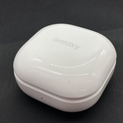 【中古】Galaxy Buds2 White 【SM-R177NZWAXJP】【仙台】