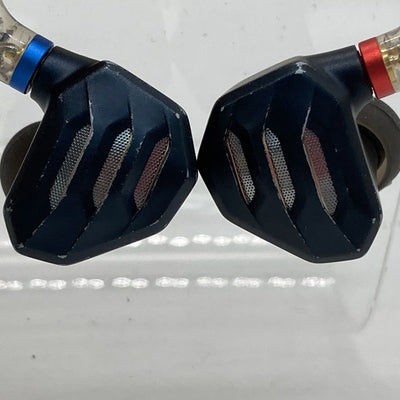 【中古】FH7s Black 【FIO-IEM-FH7S-B】【秋葉原】