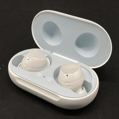 【中古】Galaxy Buds ホワイト 【SM-R170NZWAXJP】【秋葉原】