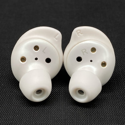 【中古】Galaxy Buds ホワイト 【SM-R170NZWAXJP】【秋葉原】