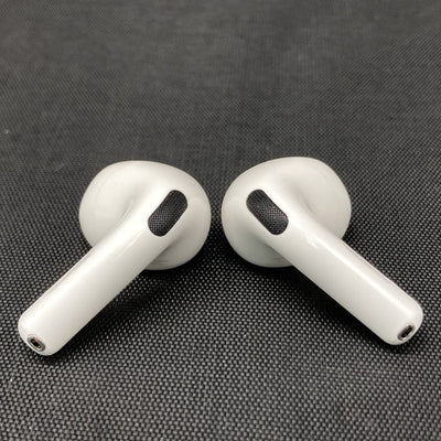 【中古】AirPods 4 MXP93J/A（アクティブノイズキャンセリング搭載）【名古屋】