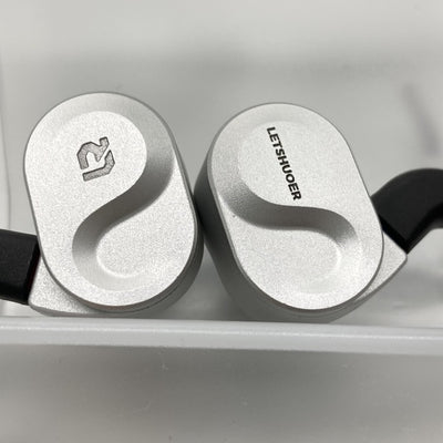 【中古】S08 Silver【秋葉原】