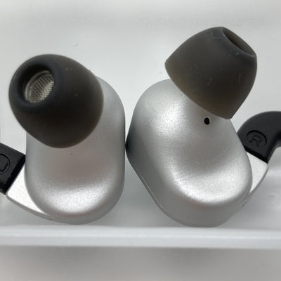 【中古】S08 Silver【秋葉原】