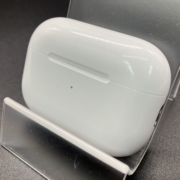 【中古】MagSafe充電ケース(USB-C)付きAirPods Pro(第2世代) MTJV3JA【名古屋】