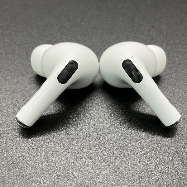 【中古】MagSafe充電ケース(USB-C)付きAirPods Pro(第2世代) MTJV3JA【名古屋】