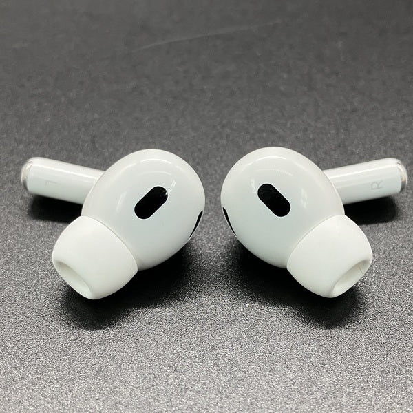【中古】MagSafe充電ケース(USB-C)付きAirPods Pro(第2世代) MTJV3JA【名古屋】