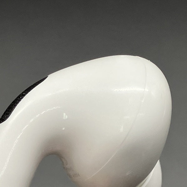 【中古】MagSafe充電ケース(USB-C)付きAirPods Pro(第2世代) MTJV3JA【名古屋】