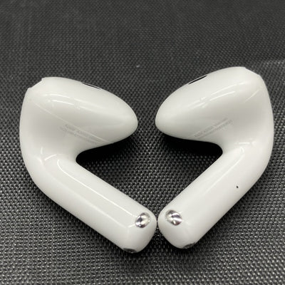 【中古】AirPods 4 MXP63J/A【秋葉原】