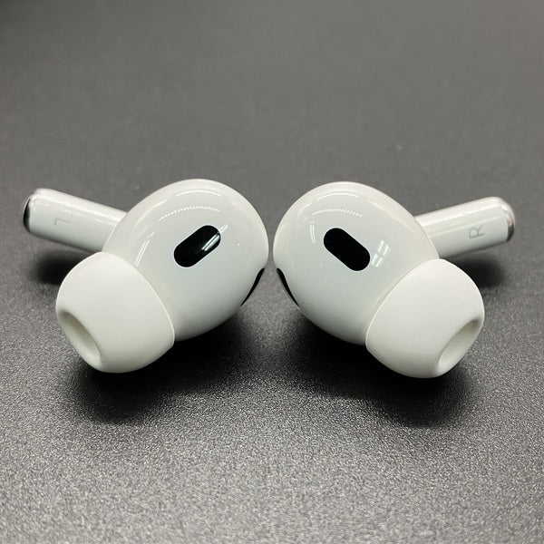 【中古】MagSafe充電ケース(USB-C)付きAirPods Pro(第2世代) MTJV3JA【名古屋】