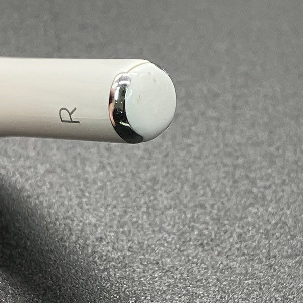 【中古】MagSafe充電ケース(USB-C)付きAirPods Pro(第2世代) MTJV3JA【名古屋】