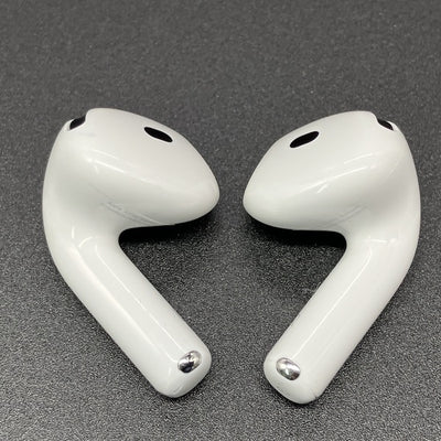 【中古】AirPods 4 MXP93J/A（アクティブノイズキャンセリング搭載）【秋葉原】